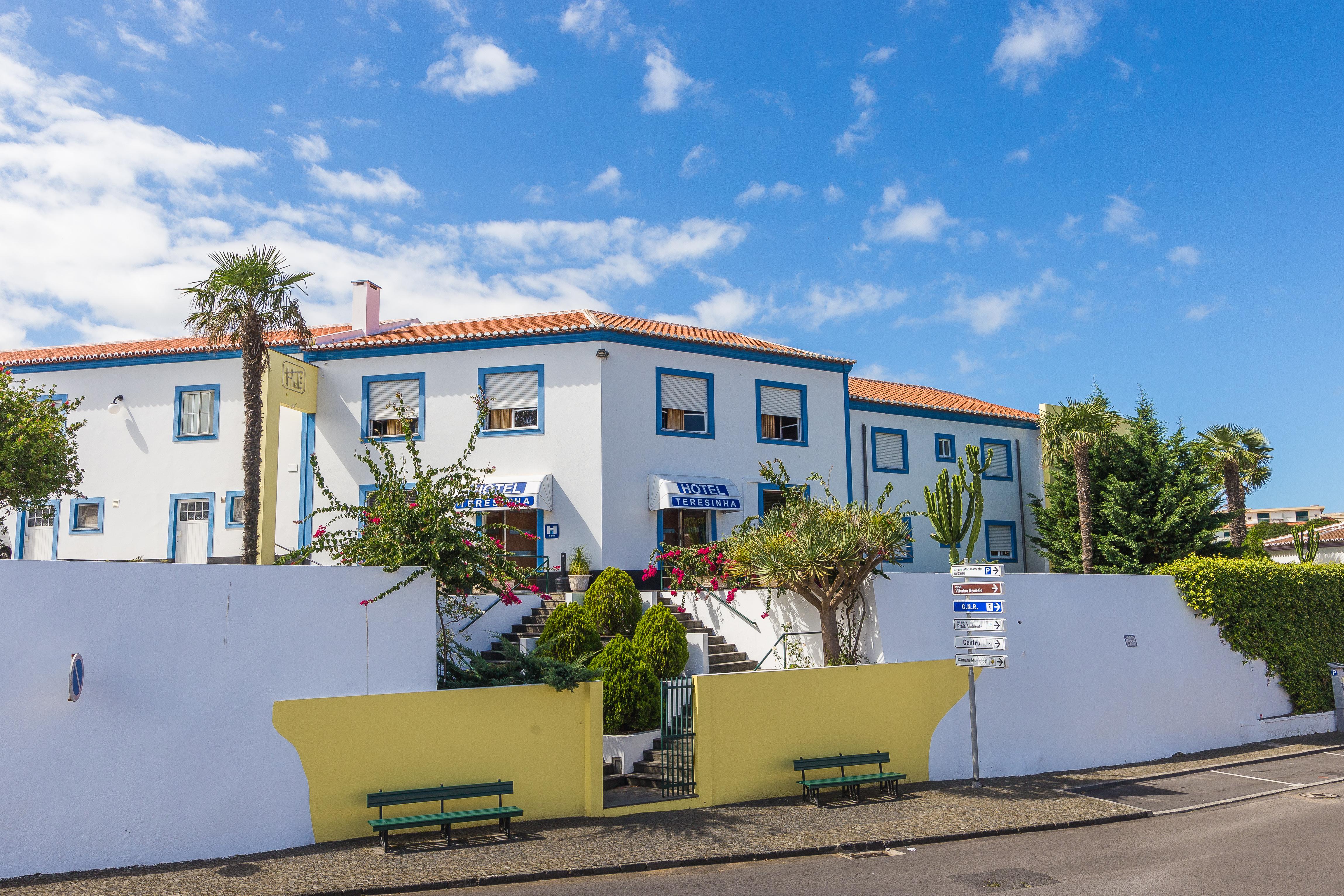 Hotel Teresinha Praia da Vitória Dış mekan fotoğraf